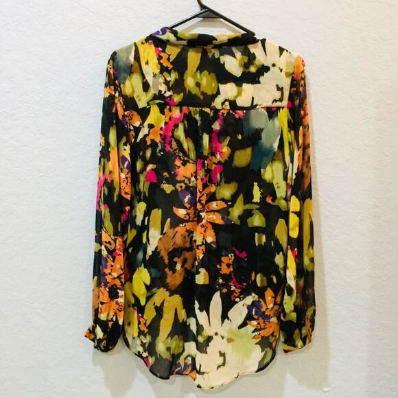 Cabi Floral Sheer Tie Front Blouse Style Size Small - Picture 6 of 7
